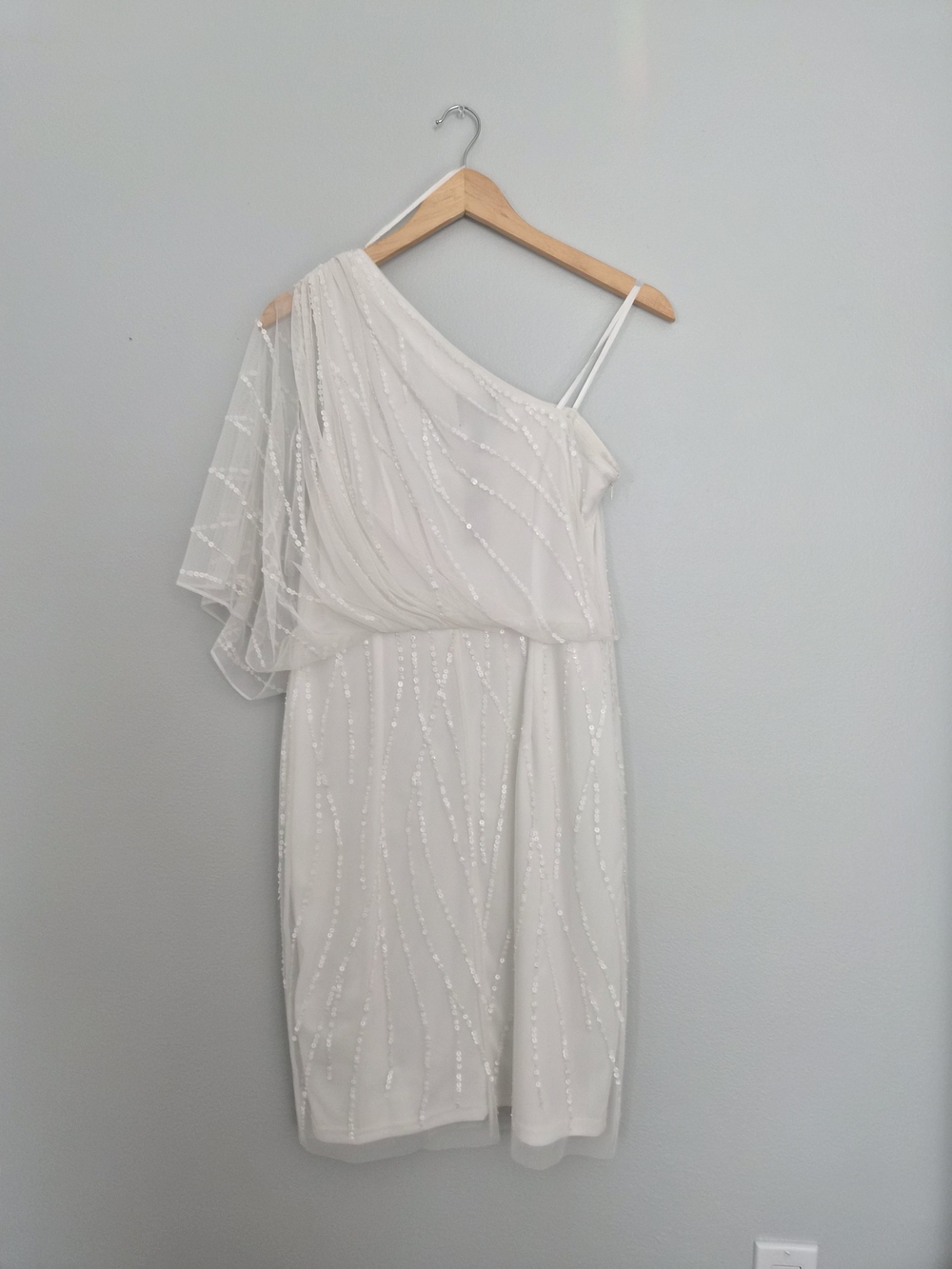 Adrianna Papell White One-Shoulder Beaded Sequin Cocktail Dress Size 6 NWT - Picture 2 of 8